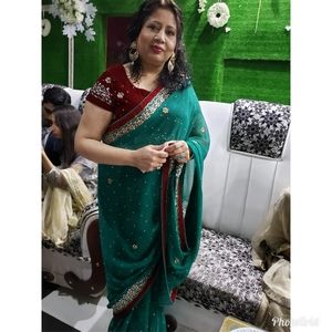 Meet your Posher, Samina